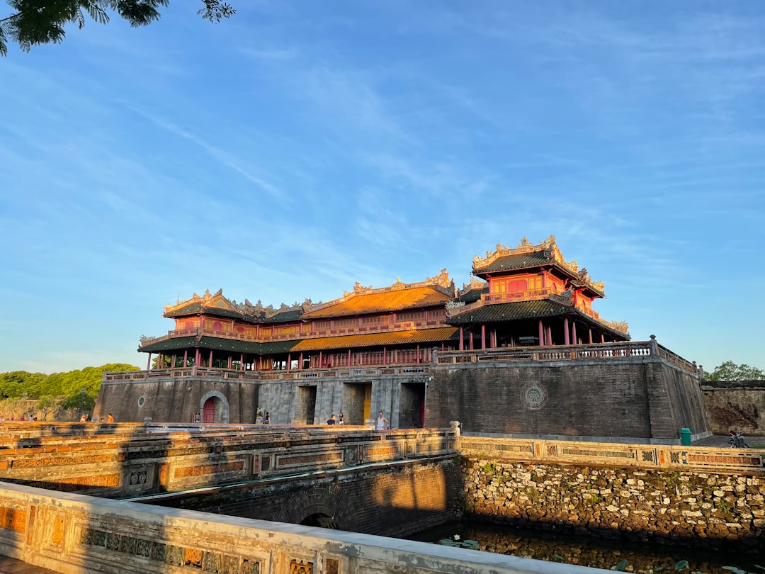 Thuê Xe Du Lịch Hà Nội Đi Huế Dịp 2/9 Giá Rẻ, Uy Tín
